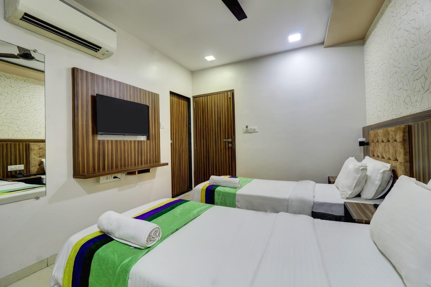 Hotel Blue Terminal มุมไบ ภายนอก รูปภาพ