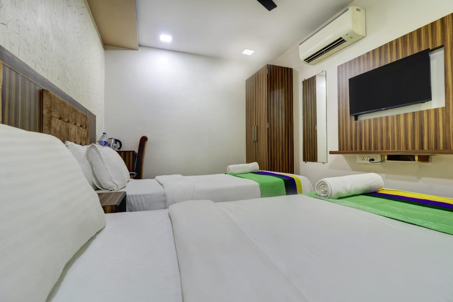 Hotel Blue Terminal มุมไบ ภายนอก รูปภาพ
